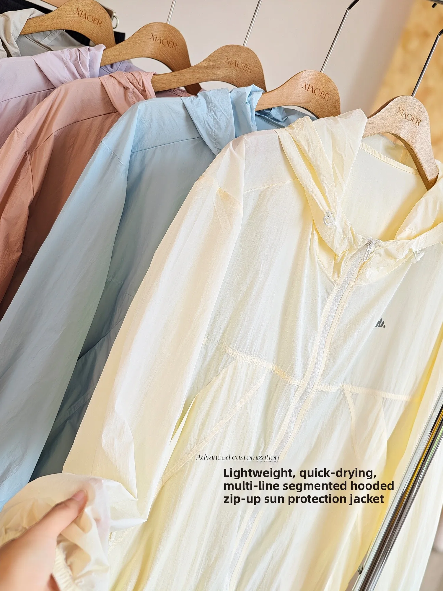 Lightweight Quick-Dry Hooded Zipper Long Sleeve Jacket for Women Casual Style Loose Fit Nylon Fabric Breathable Daily Wear
