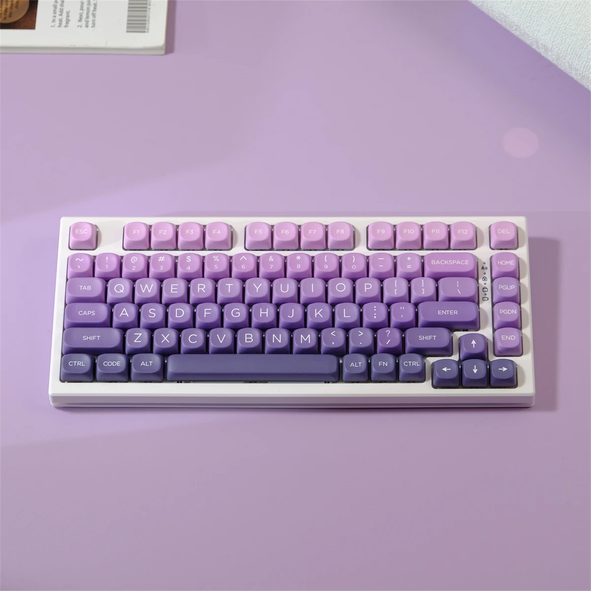 Imagem -05 - Pbt Violeta Gradiente Keycaps Perfil Moa Teclado Gaming Mecânico Dye Sub Keycap Clássico Gmk67 126 Chaves