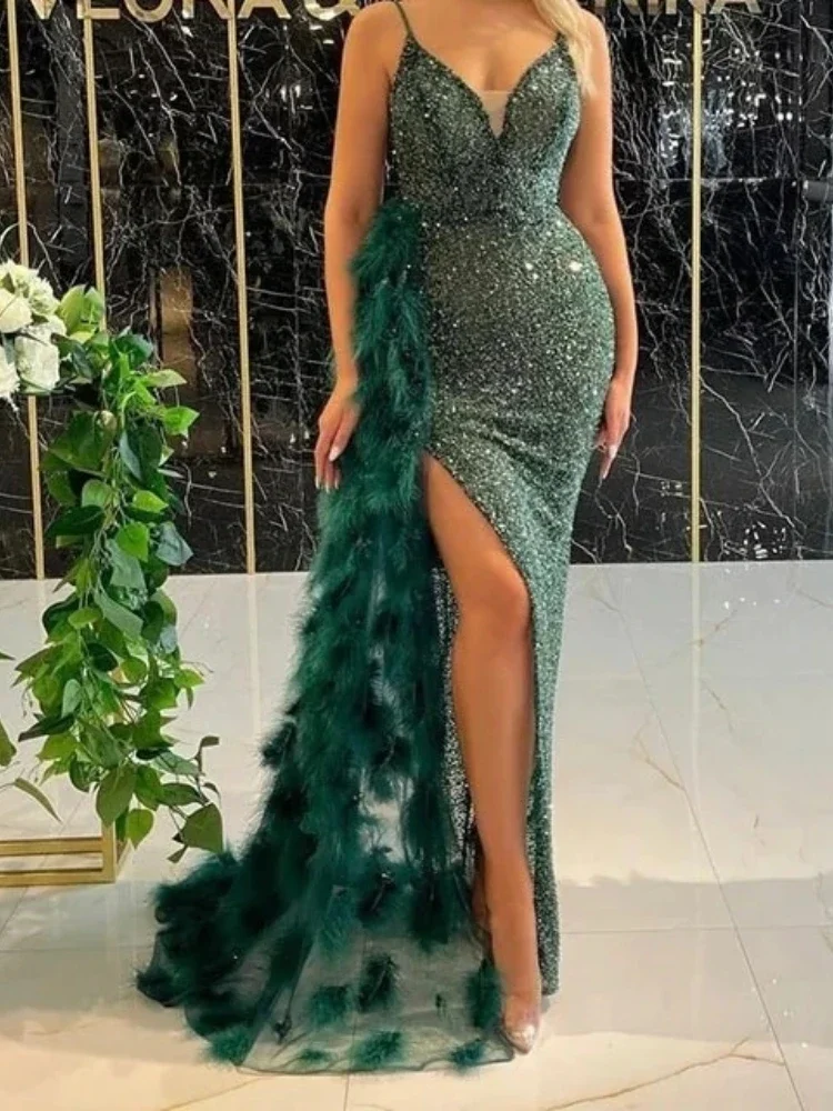 Sexy Memarid With Slit Evening Prom Dresses 2024 Spaghetti Straps Feathers Scoop Court Train Party Gowns فساتين مناسبة رسمية