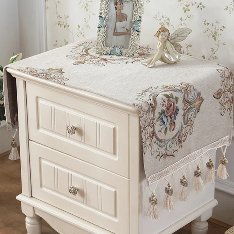 European Style Vintage Jacquard Bedside Table Cover Towel Tv Dust Cabinet Proof Cover Multi-function Towel Tablecloth