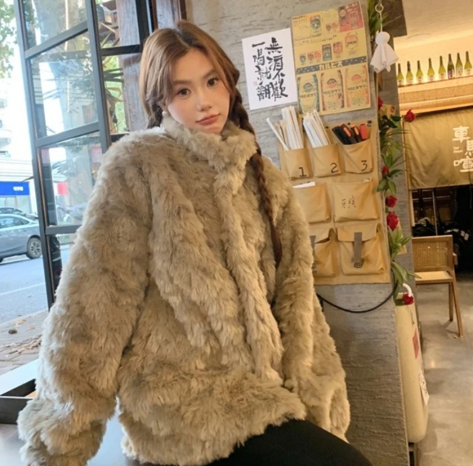 شتاء جديد فضفاض ملابس قطيفة غير رسمية معطف فرو صناعي الوقوف طوق شيرلينغ معطف للنساء الكورية موضة منتصف طول معطف الفرو
