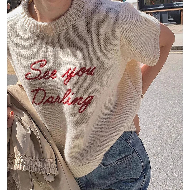 Clothland Women Sweet Knitting Sweater Short Sleeve O Neck Pullover Knitwear Cute Letter Print Tops Mujer DA512