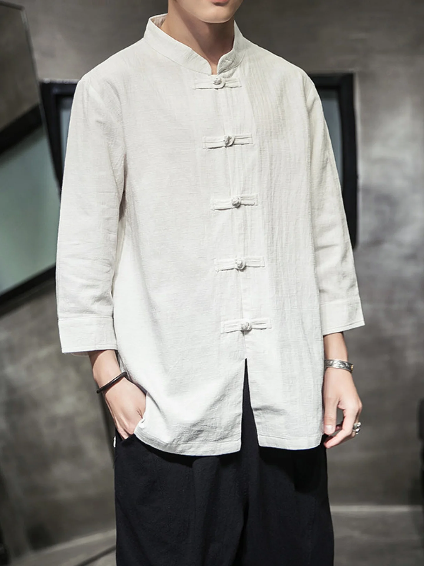 

Летняя льняная рубашка с рукавом 7/8 для мужчин, модная, в стиле ретро, из хлопка и льна, на пуговицах, свободного кроя, молодежная, трендовая