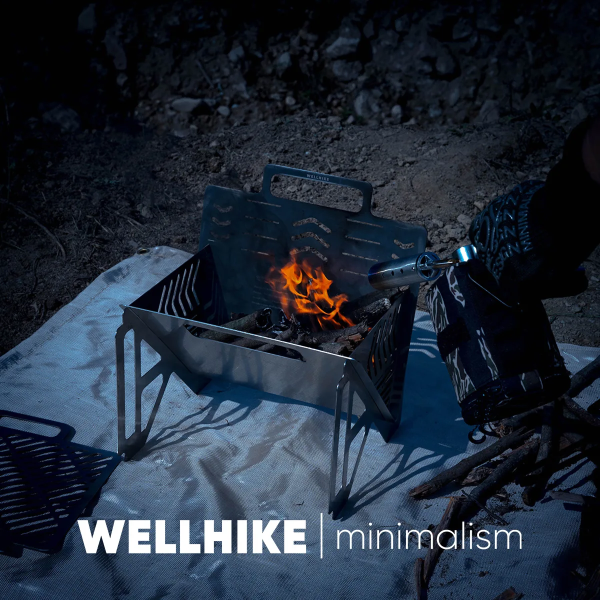 قفازات التخييم المقاومة للحرارة والمثبطة للهب، للشوي والخبز وقفازات الفرن المحبوكة المصنوعة من السيليكون للشواء، وقفازات المطبخ والشواء