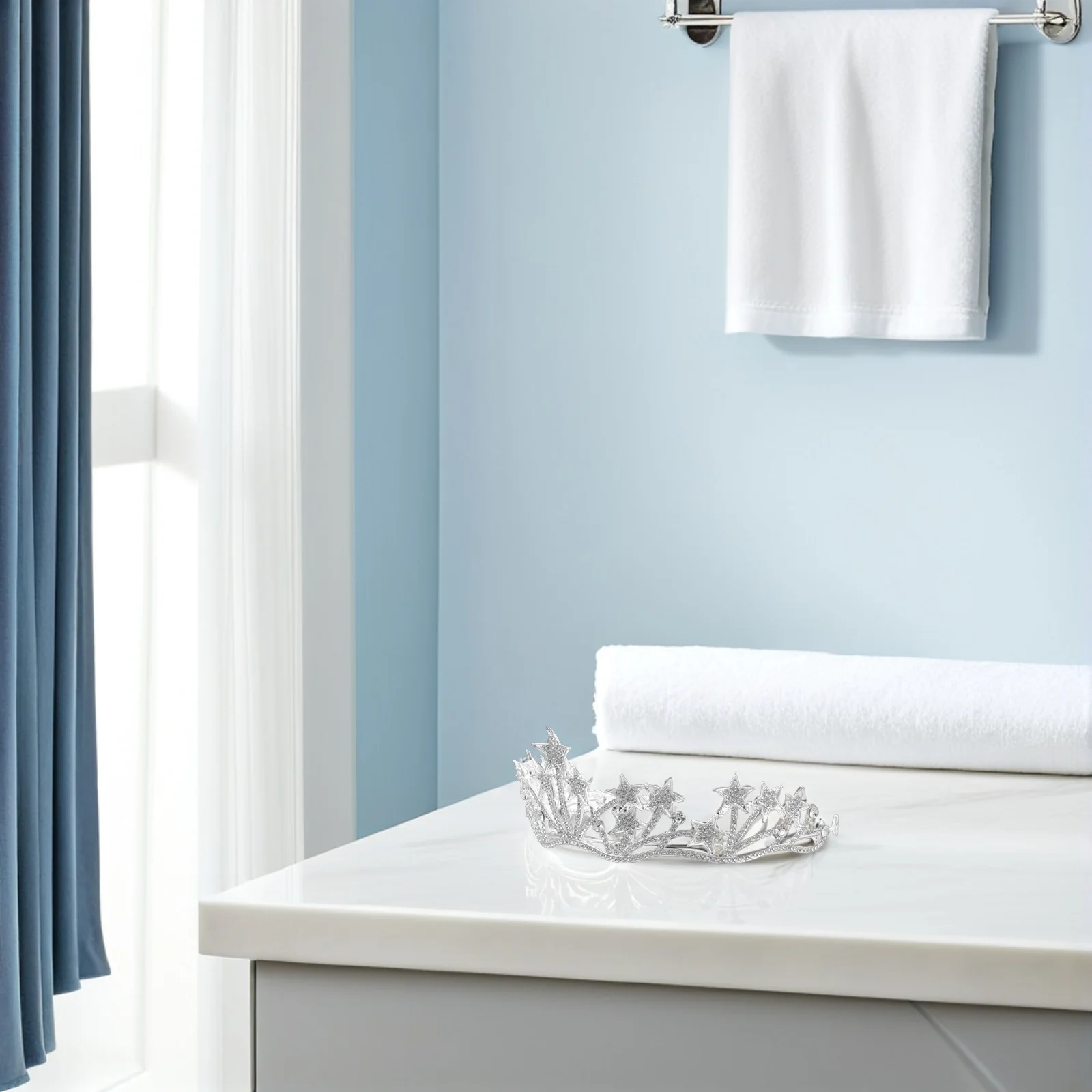 

Women Rhinestone Crown Star Shaped Bridal Wedding Hairband Headdress for Bride Bridesmaid Prom Party Bridal Crown