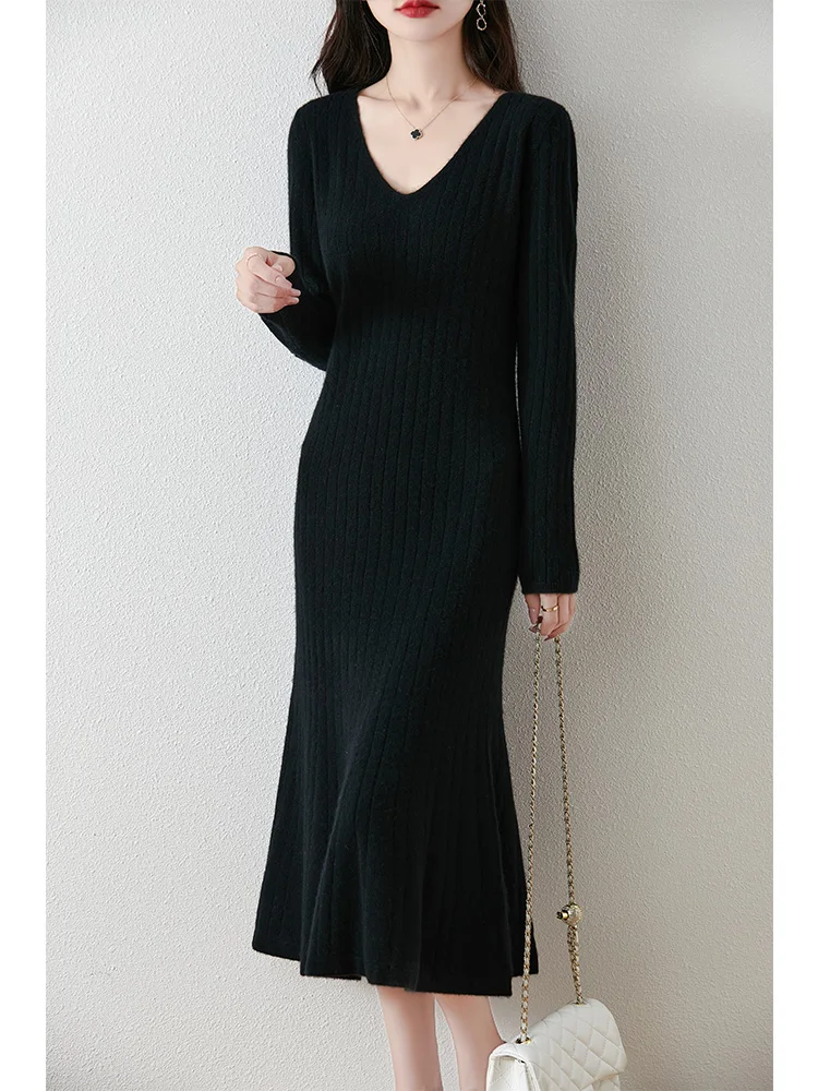 Women\'s Pure Wool Knitted Long Dress, V-Neck, Fishtail Skirt, Slim Fit, Striped, Fashionable, Casual, 2024 Autumn/Winter