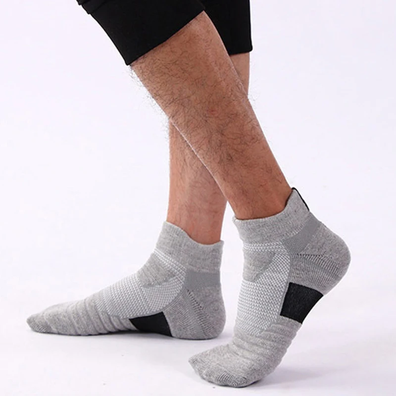 10 Pairs Men High-Quality Knitted Sports Socks Sweat Absorbing Breathable Shock-Absorbing All Season Running Basketball Socks view 5