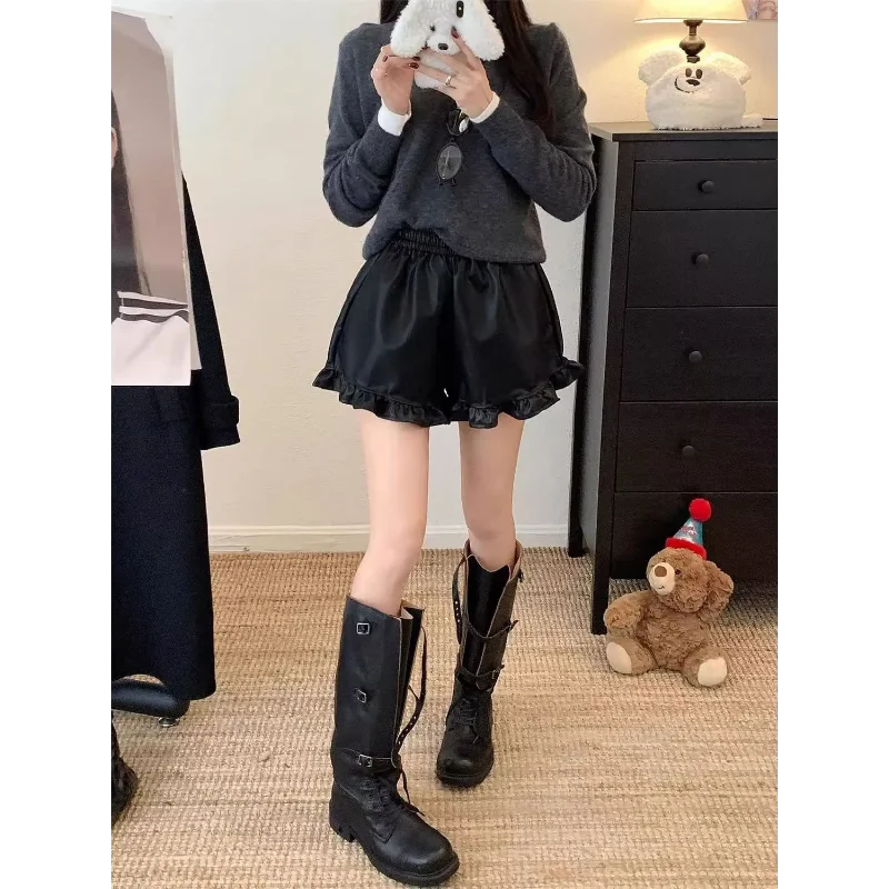 블랙 레트로 PU 가죽 반바지 여성용 캐주얼 팬츠 가을 신상 하이웨이스트 러플 다용도 핫걸 와이드 레그 팬츠