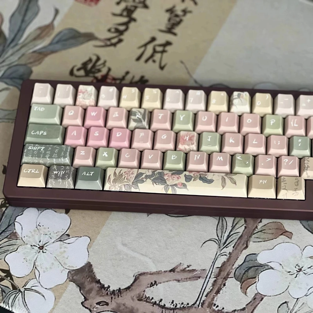 Teclas rosas de estilo antiguo, hierba y árboles son todos los soldados, tema Cherry Pbt, sublimación térmica de cinco caras, 154 teclas