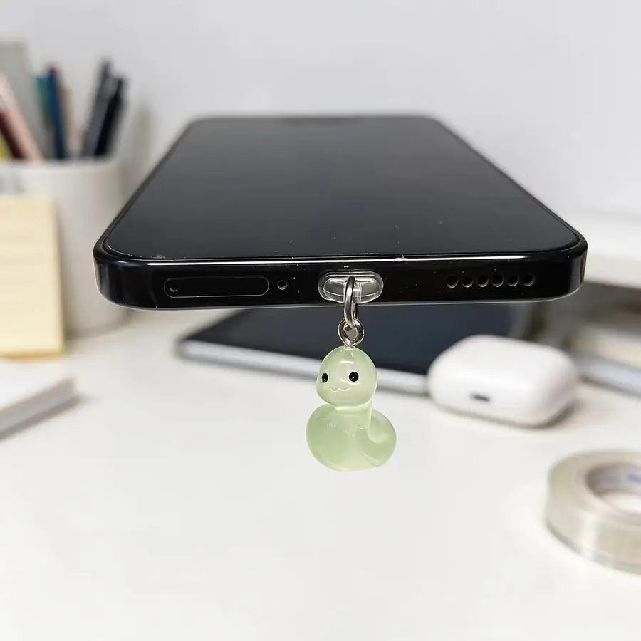 1/5/10/20/50/100pcs Order a Glow-in-the-Dark Green Snake Dust Plug Amulet for Your Phone's Charging Port—a Decorative Phone Acce
