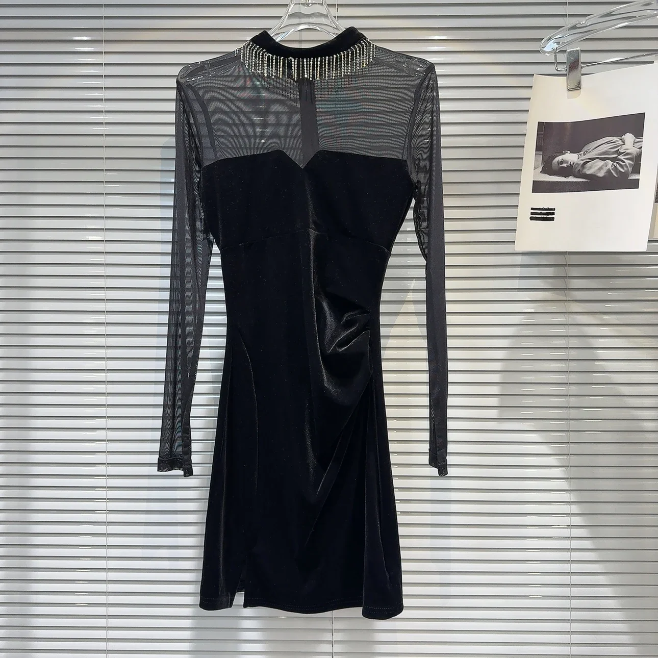 

Новинка осени 2024, искусственное платье с бахромой и воротником, сексуальное облегающее бархатное платье с длинным рукавом для женщин, женское платье