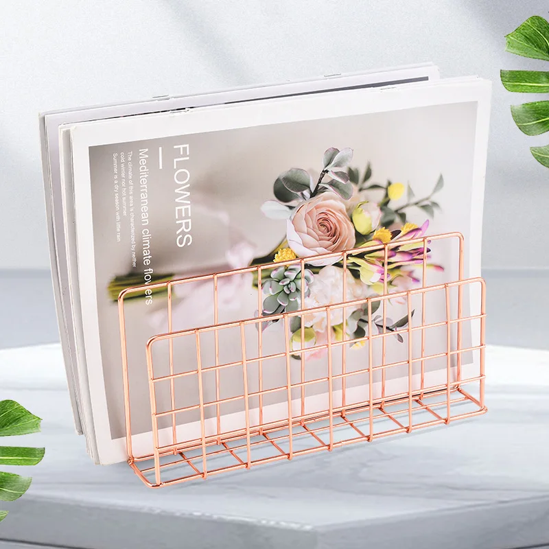 

Кованая металлическая книжная полка в скандинавском стиле с тремя сетками, настольная полка для домашнего офиса, простое хранилище из кованого железа