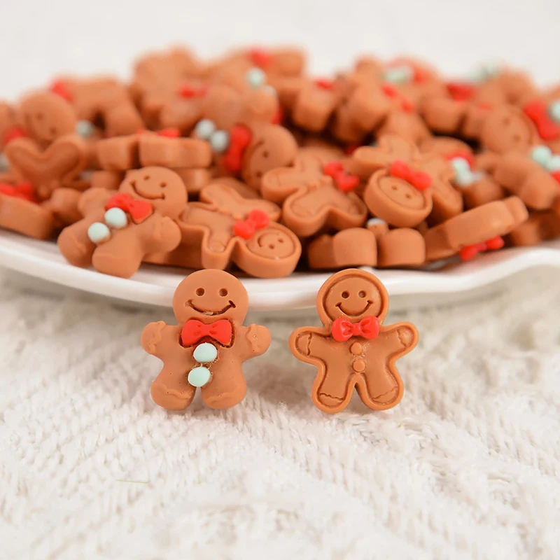 10/20Pcs Christmas Gingerbread Man Resin Figurine Flatback DIY Christmas Pendant Ornaments Keychain Jewelry Making Kid Xmas Gift