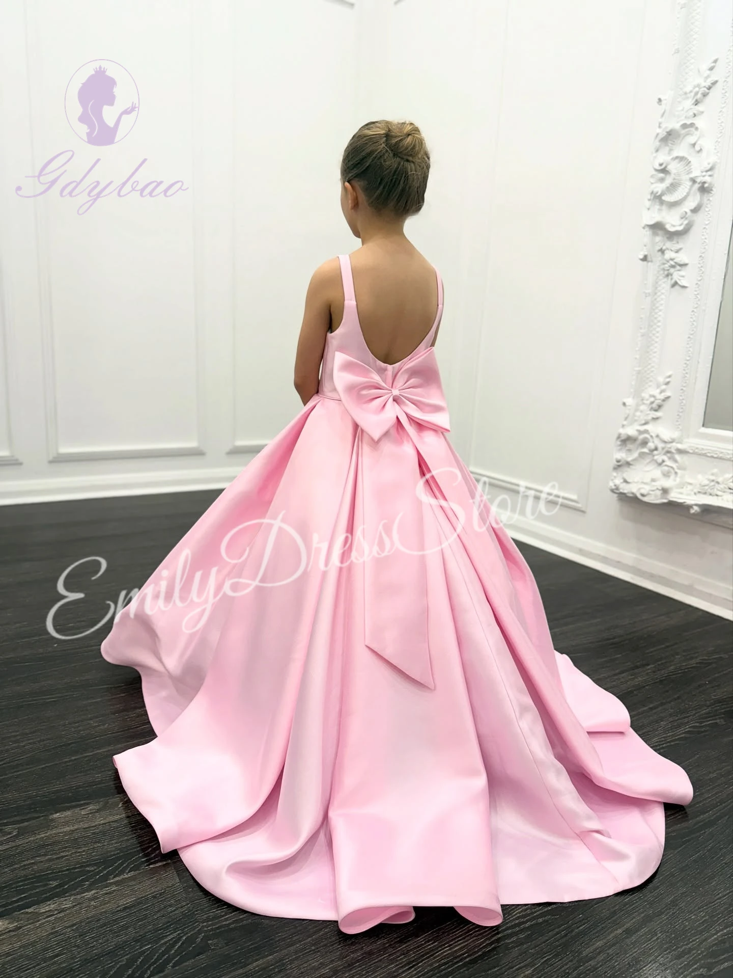 Customized Baby Pink Flower Girl Dress For Wedding Satin Suspenders Puffy Knee Length Simple Kids Birthday First Communion Gown