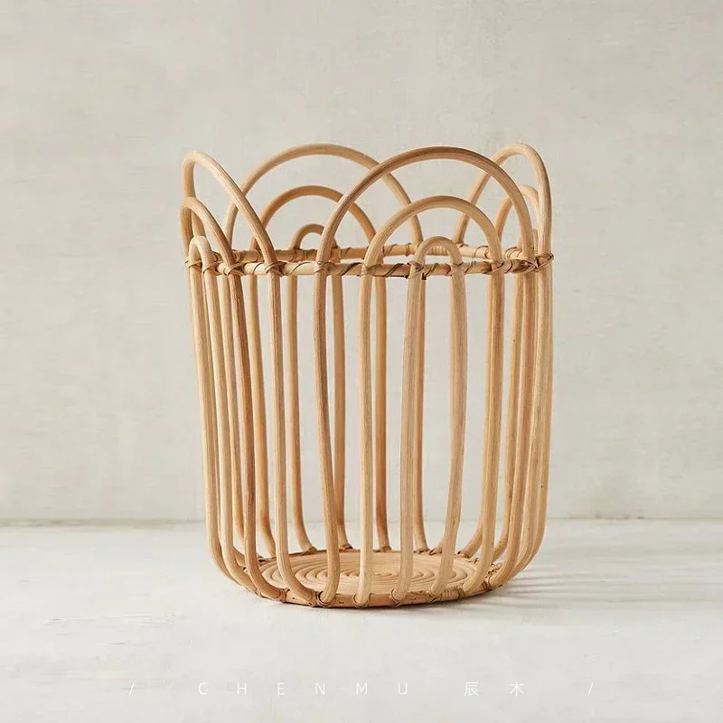 Vine Weaving Handmade Rattan Petal Shaped Storage Basket Hotel and Homestay Bathroom Organizer Natural Decor