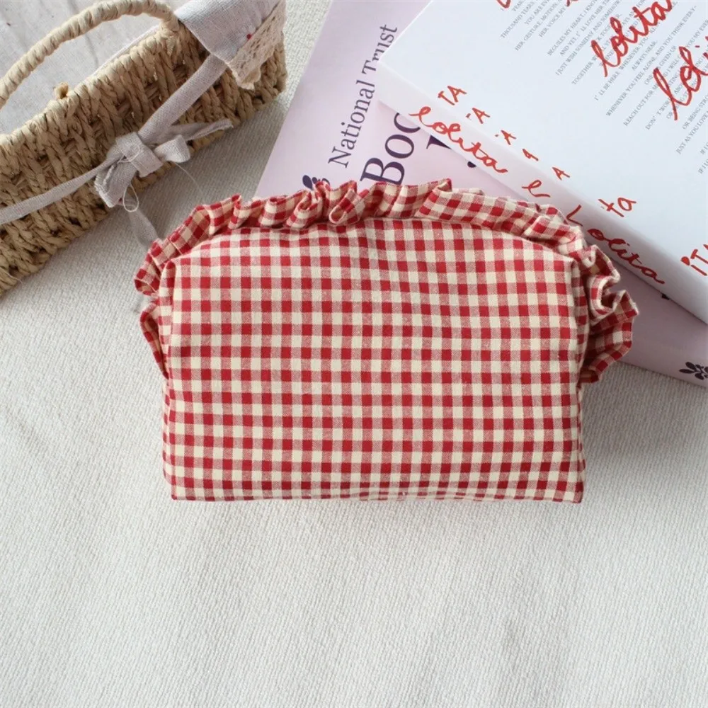 Quilted Design Ruffle Edge Makeup Bag Large Capacity Zipper Closure Plaid Pattern Cosmetic Bag Portable Washable Toiletry Bag