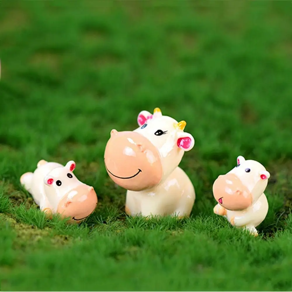 Cartoon Cow Statue 4-style Cow Family Mini Zodiac Ox Ornament Non-toxic Cute Miniature Figurine Micro Landscape