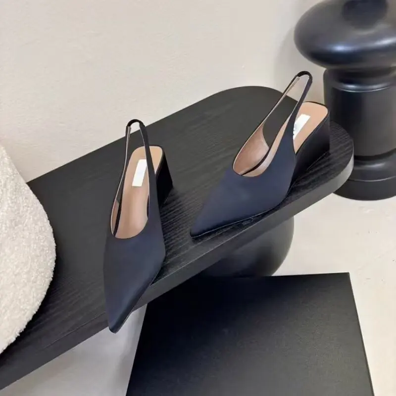 Designer Brand Original Light Luxury Pointed Leather Sandals Women's Bag Headslope Follow up Shoes