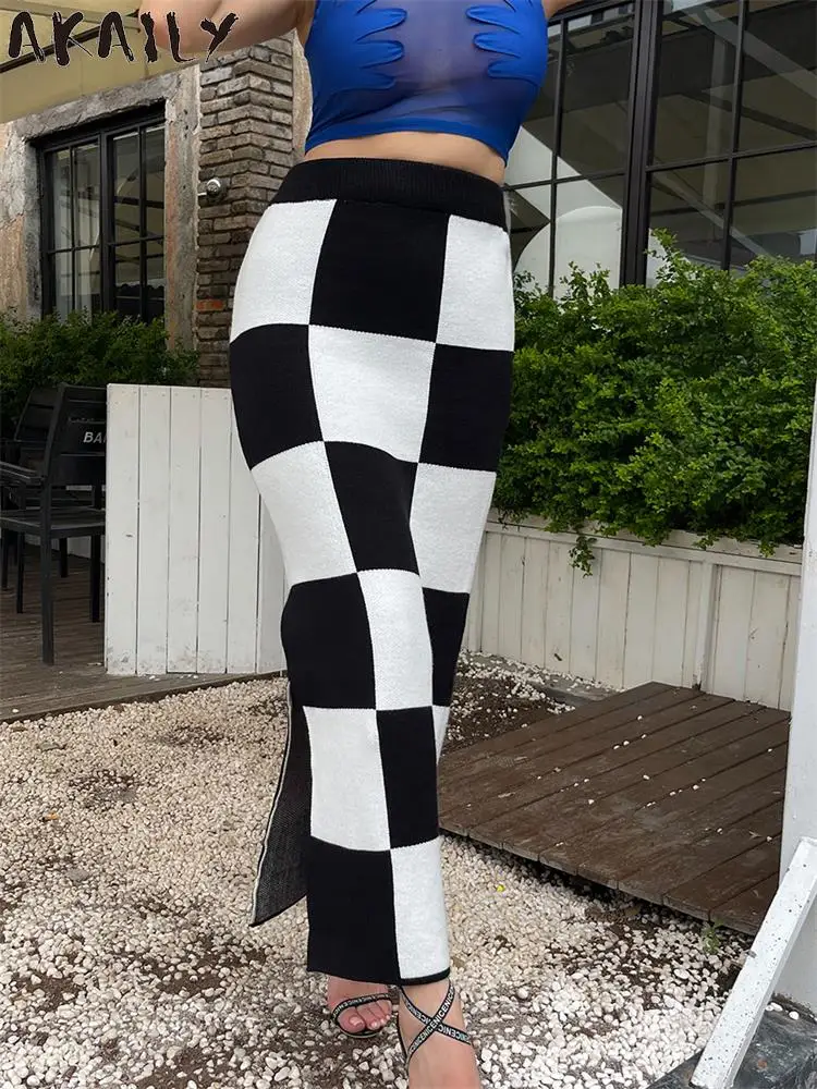 Akaily Autumn Plaid Knit Long Skirts For Women 2022 Streetwear High Waist White Black Maxi Skirts Female Casual Pencil Skirts