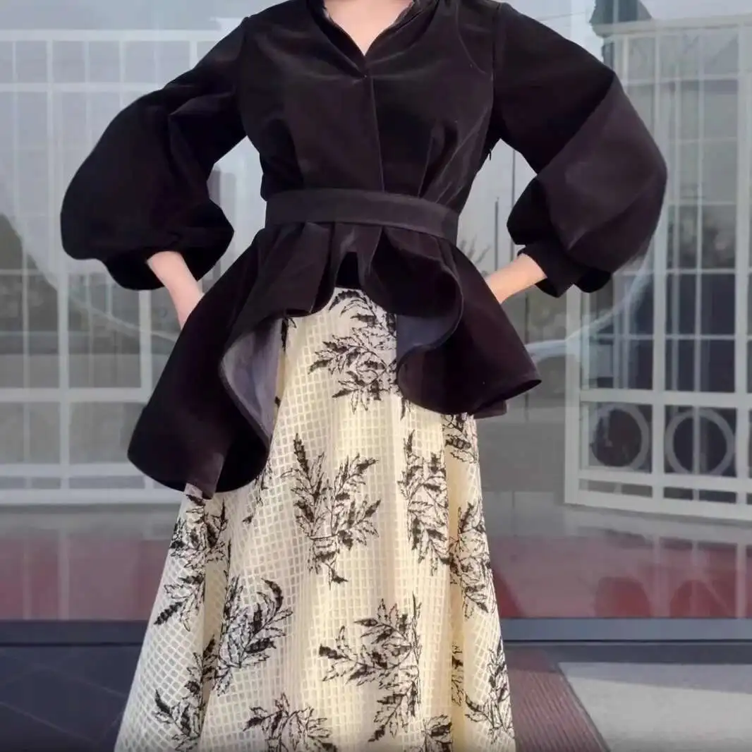 2025 otoño sexy solo hombro negro otoño/invierno nuevo conjunto de falda larga