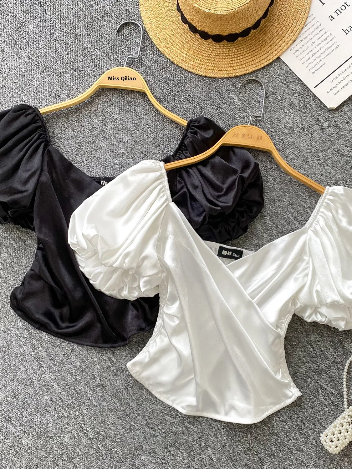 豪華なバブルスリーブクロスネックショートシルクレディースシャツ韓国スタイルルーズフィット夏ファッショナブルなトップス小柄な女の子向け