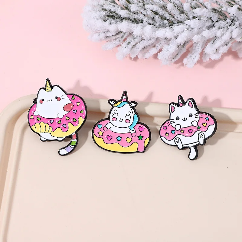 Cartoon mermaid shape alloy brooch Creative personality animal series Cat sloth badge Accessory pins wholesale gift to friends