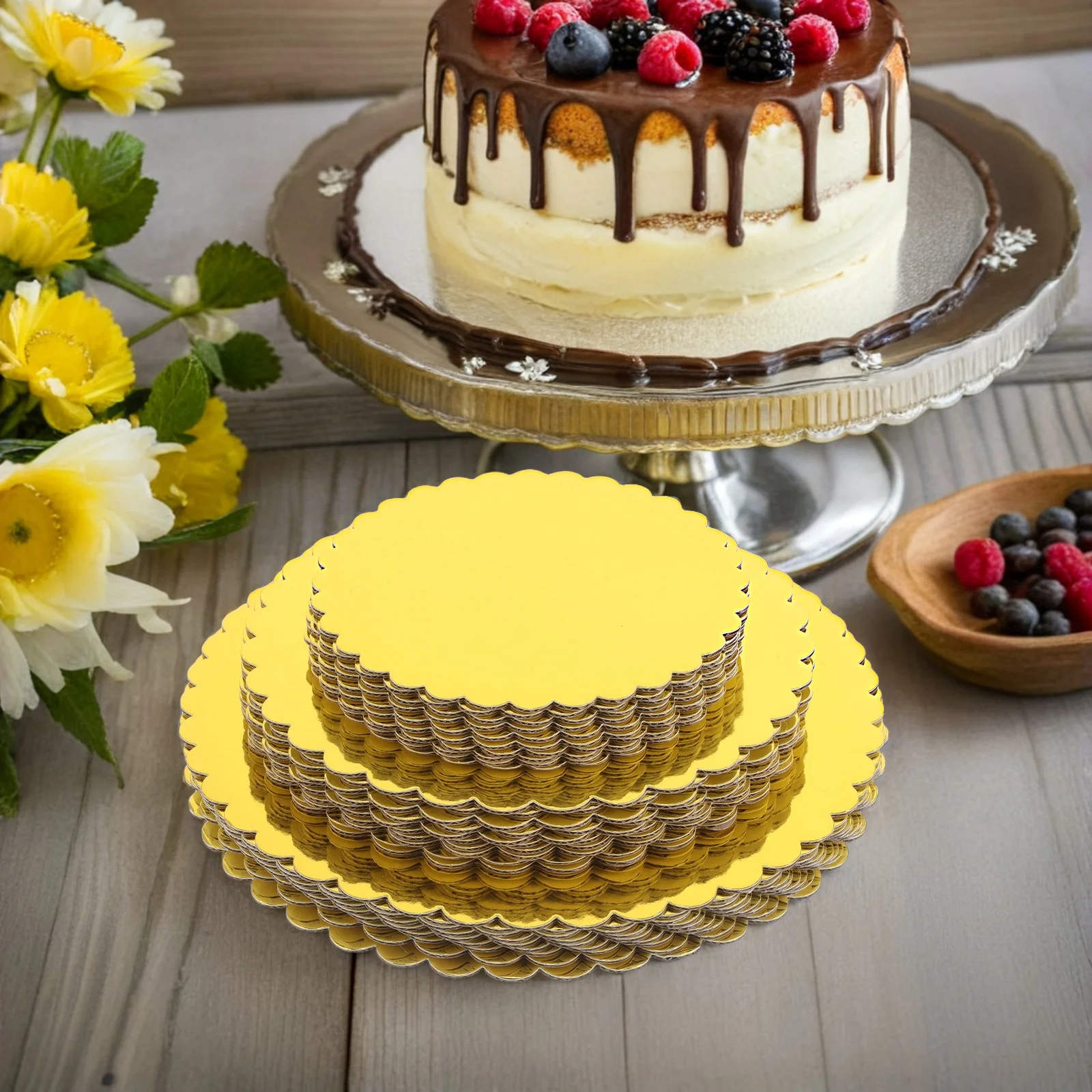 

60Pcs Gold Cake Boards Corrugated Round Disposable Cardboard Base for Baking Decorating Displaying Pastries Cake Base