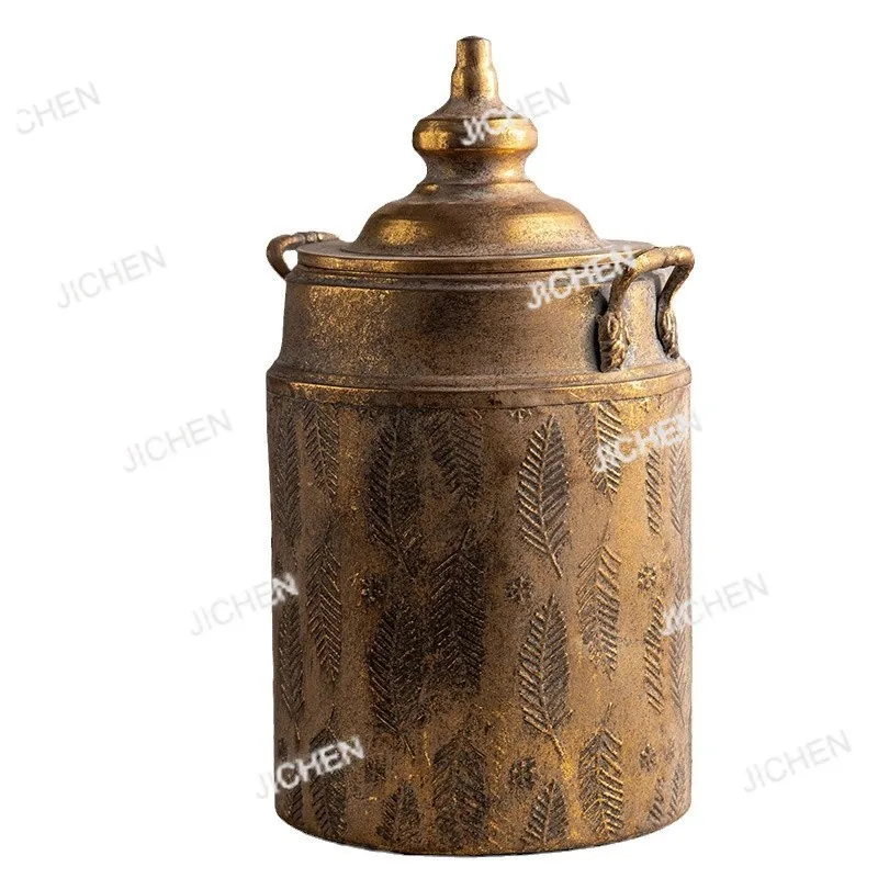 

American retro gold desktop flower tube flower arrangement class flower arrangement classical court style creative vase wrought