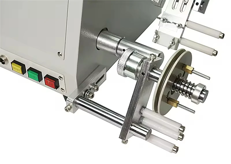 Automatische luidspreker spreekspoelwikkelmachine