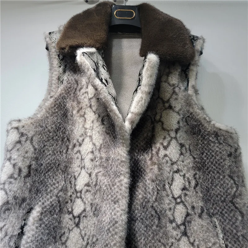 HKSH 2025 invierno nuevo chaleco cálido para mujer bolsillos con cuello vuelto impreso de lujo elegante de gama alta Ins camisetas sin mangas HK15893