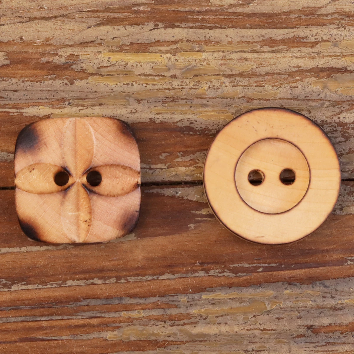 6pcs Irregular Designer Wooden Buttons Retro Old Times Kniting Supplies DIY Scorched Effect Natural Two Whole Button