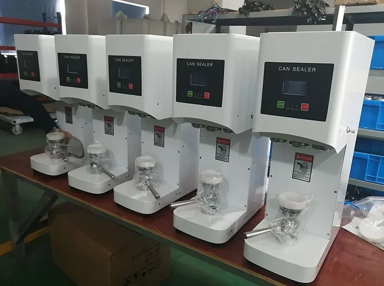 China New Product Automatic Non-Rotary Can Sealing Machine Soda Tin Can Sealing Machine Automatic Bubble Tea Can Sealing Machine