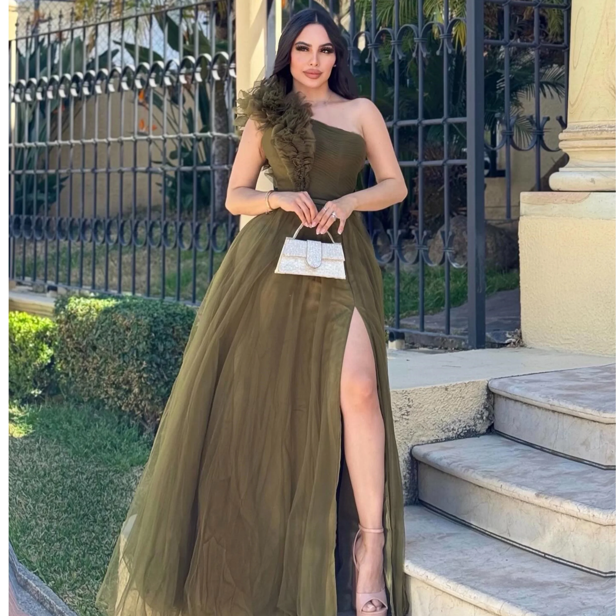 

Classic Green Women Evening Gowns A Line One Shoulder Ruffled Prom Party Gowns Customized High Slit Ruched Vestido de Noche