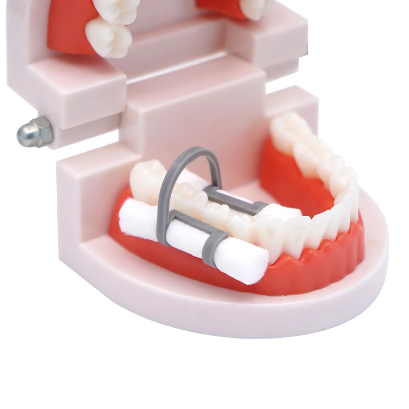 Jednorazowe bawełniane rolki dentystyczne i izolator plastikowy klips do wybielania zębów materiały do kliniki stomatologicznej