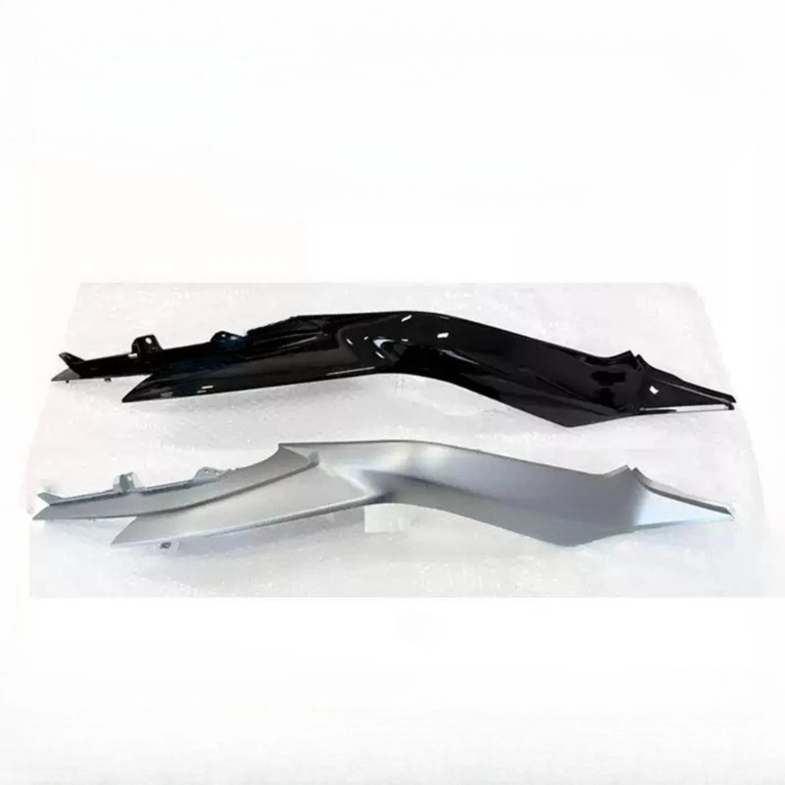 Für CFMOTO 675SR CF650-10 Original Links Rechts Obere Vordere Dekorative Verkleidungsplatte Karosserieabdeckung Motorrad-Dekorationsteile