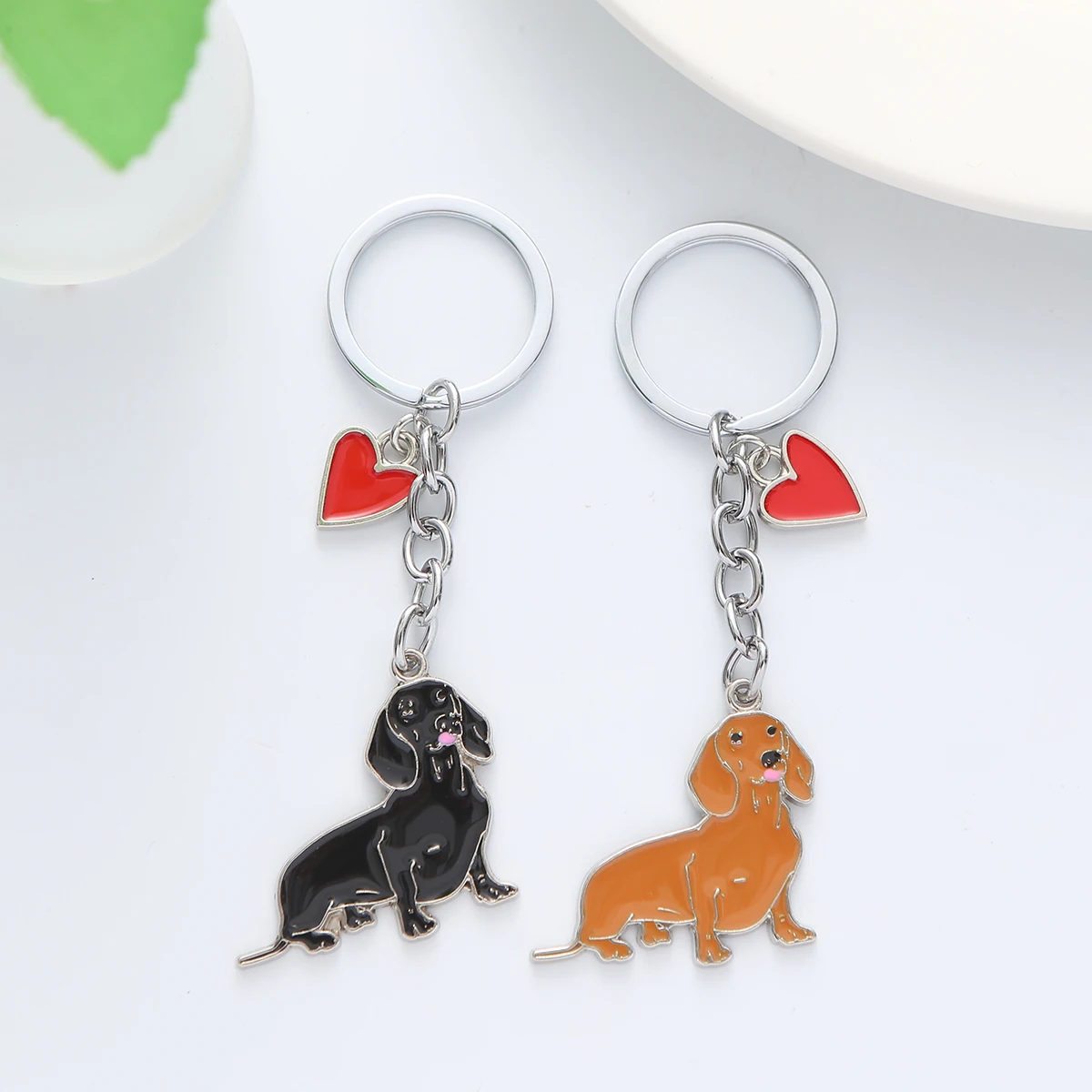 1PCS New Hot Dog Sausage Key Ring Dachshund Enamel Key Chain Women Key DIY  Jewelry Gift for boyfriend