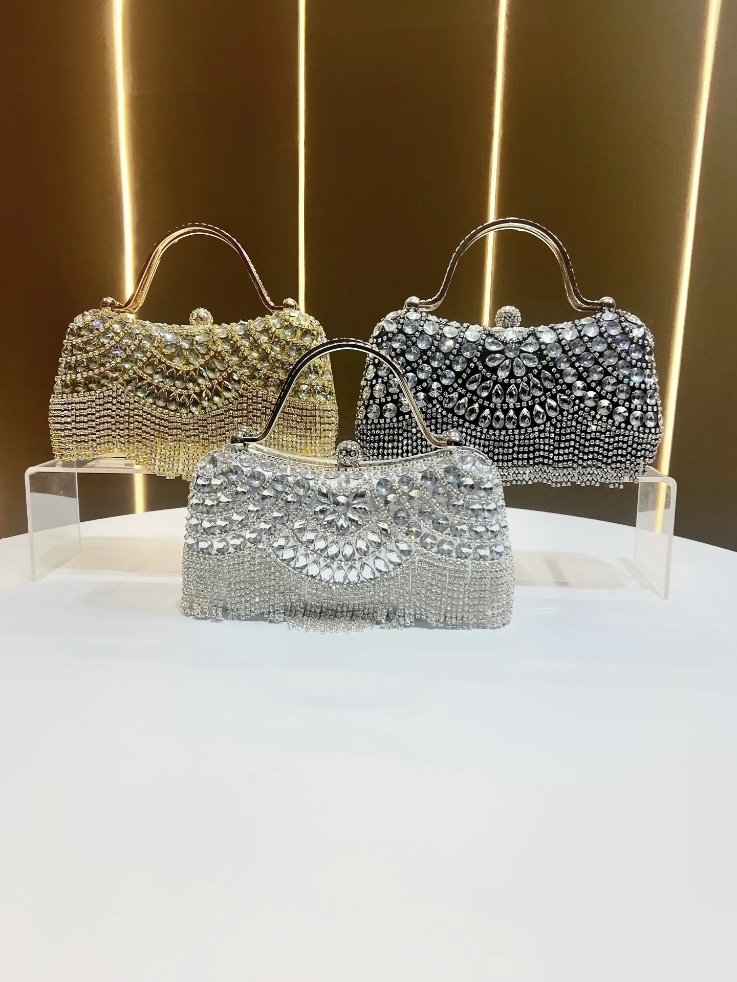 

Новая сумка с ромбовидным набором, сумка для вечернего платья с кисточками, свадебный банкет на день рождения, одно плечо, через плечо, банкет