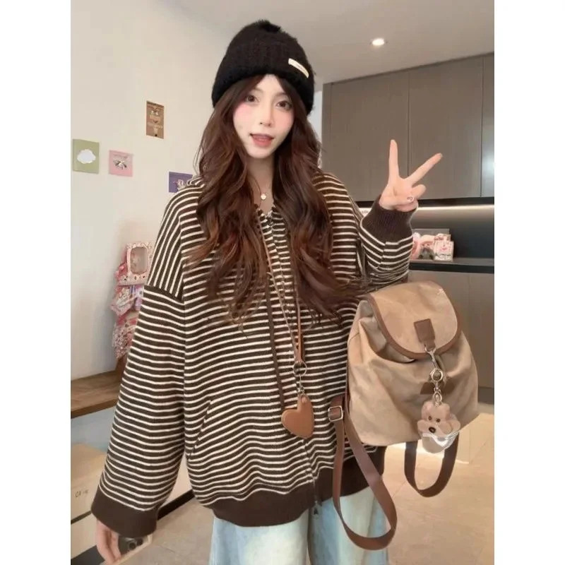 

Кардиганы и свитеры для женщин: весенние, в стиле Харадзюку, с блестящей вышивкой, романтичные, приталенные, асимметричные, полуоткрытые, модные, с бантом, красивые