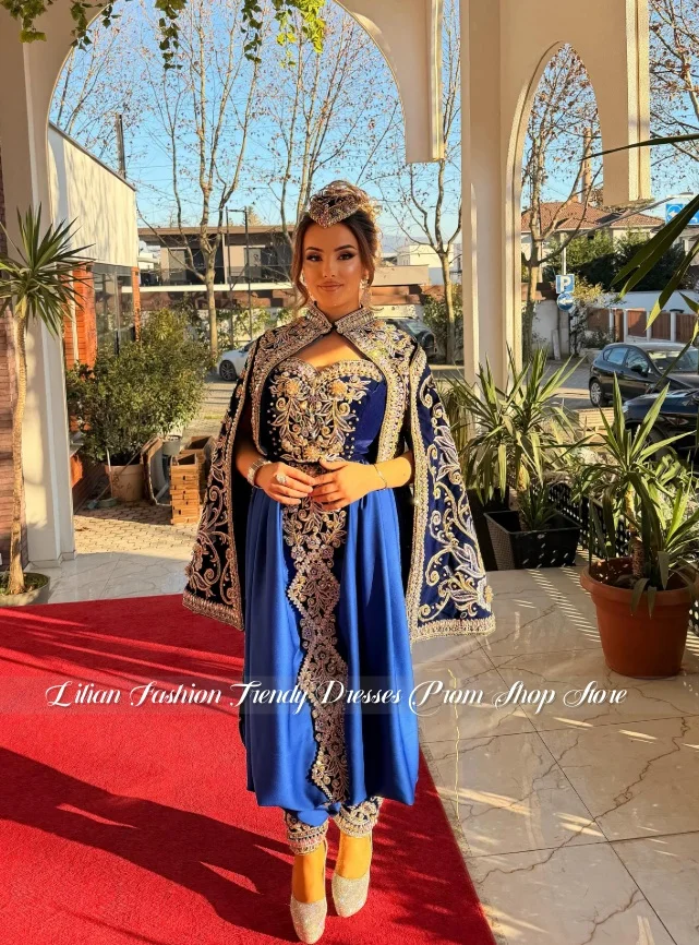 Maßgeschneidertes Saphirblaues Algerisches Abendkleid Spitzenbedrucktes Arabisches Ballkleid Brautmutterkleid Hochzeitsgast-Kleid 2026
