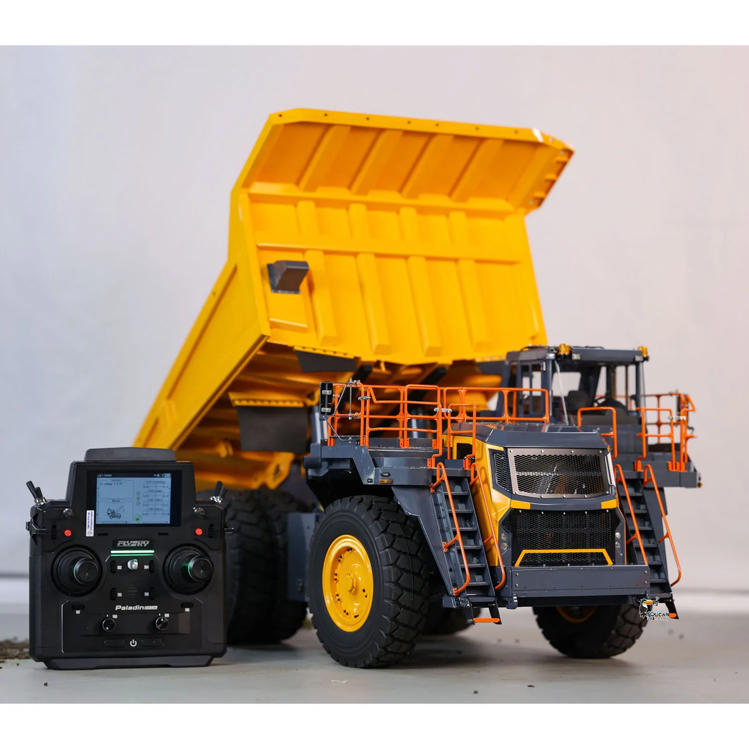 LESU 1/16 RC Hydraulic Mining Dumper Truck R100E Painted Assembled Wheeled Construction Vehicles Car Model Toys THZH1306