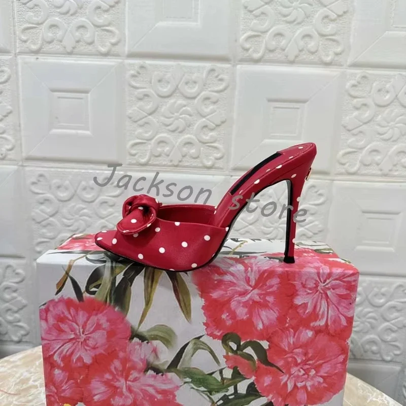 ريترو الأخضر رصدت الحرير عالية الكعب النعال للنساء لباس خارجي موضة القوس الجلود الصيف الصنادل الراحة المفتوحة الأصابع سيدة الأحذية