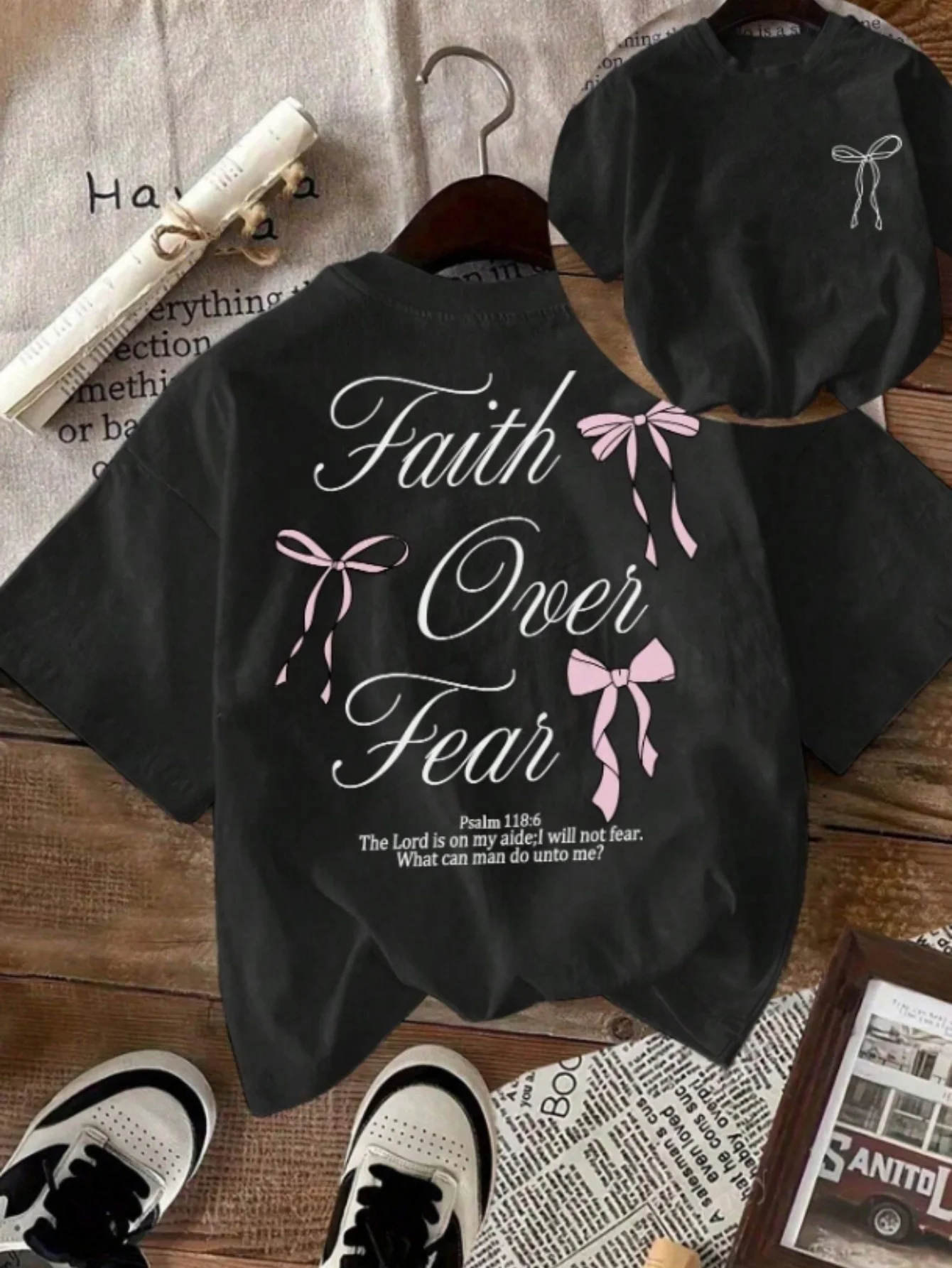 تي شيرت نسائي برسومات Faith Over Fear، بوليستر 95% سباندكس 5% نسيج محبوك، بلوزة كاجوال برقبة دائرية وأكمام قصيرة، نمط فراشة