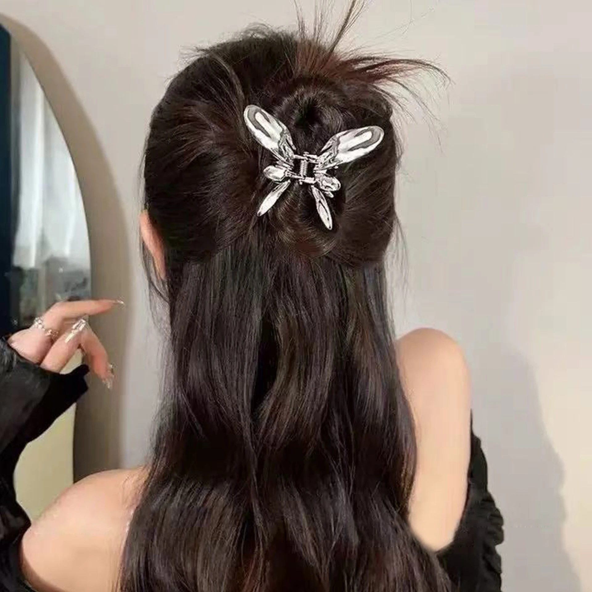 1 Stück Stilvolle Y2K Schmetterlings-Haarspange, Kleine Retro-Haarnadel für Halb-Up-Looks, Hochwertige Damen-Metall-Haarspange für den Hinterkopf – Detail 6