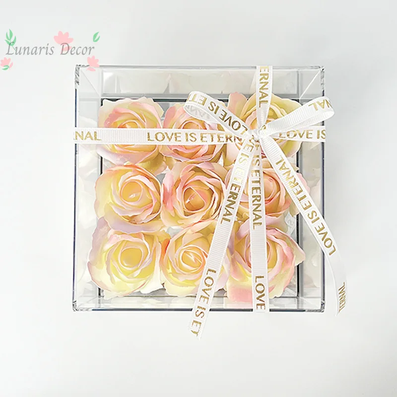 

Luxury Square Acrylic Box | Preserved Flowers