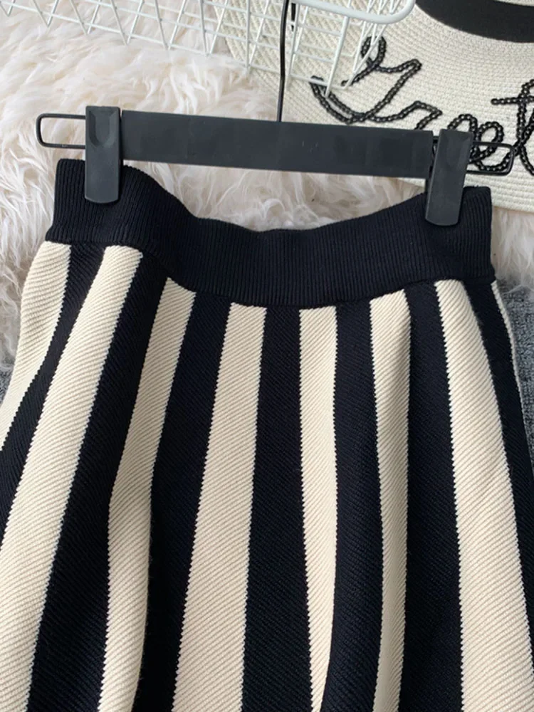 Women's Knit Skirt Striped Color Blocked Autumn High Waist elastic A-line Big Swing Skirts Japan Harajuku Female Falda LS147