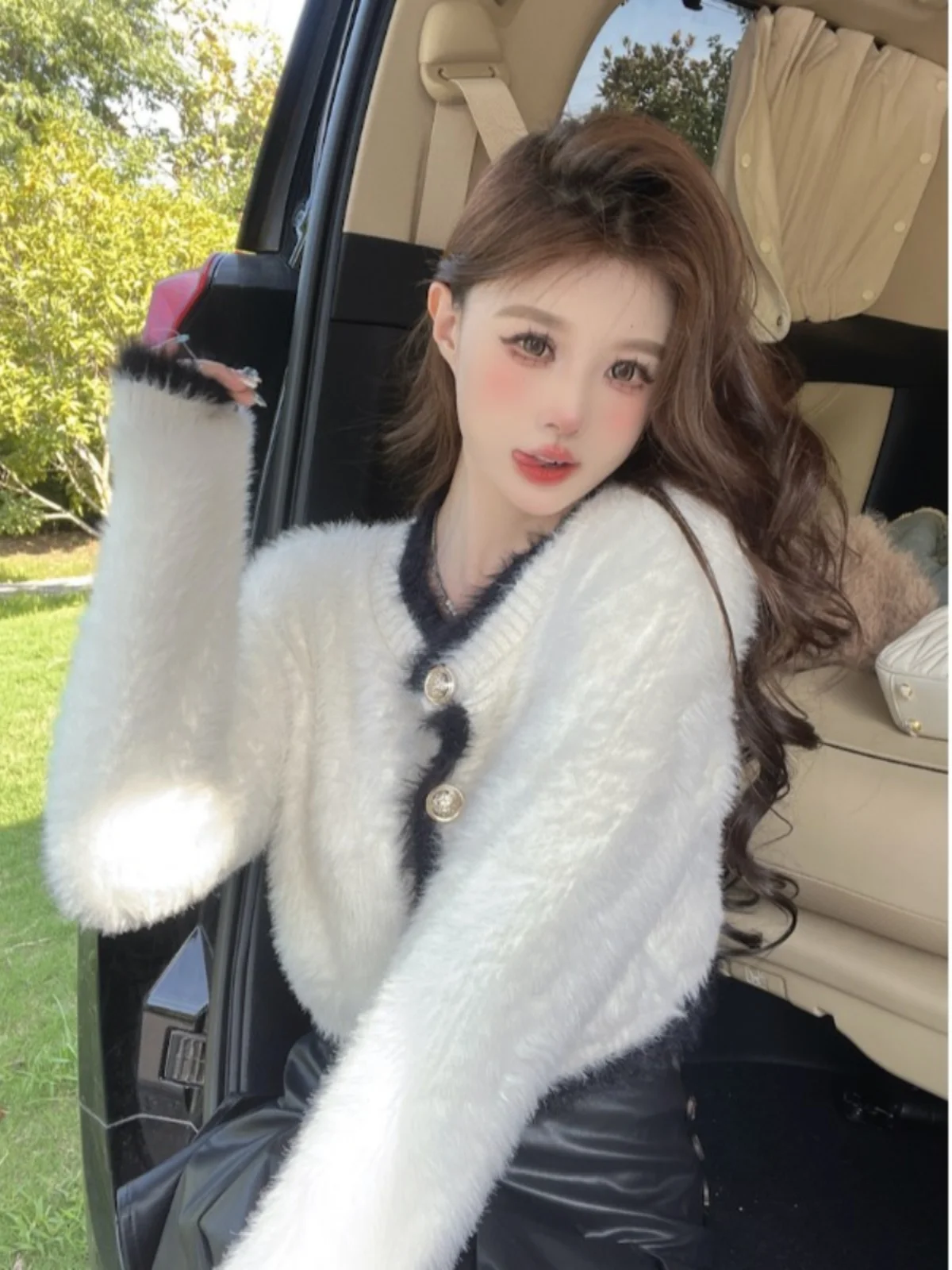 

Sweaters Jumpers Cardigans Womens Cardigan Unisex Oversized Chenille Pearl Button Baggy Afternoon Y2K Elegant Ladylike Feminine