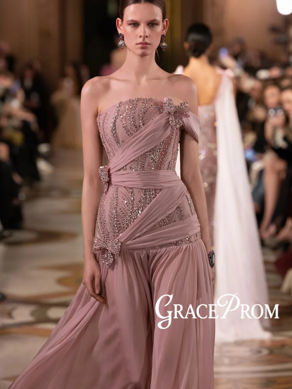 

Captivating Bow Crystal Evening Dress Elegant One Shoulder Chiffon Wedding Party Gown Customized Floor-length Red Carpet Gowns