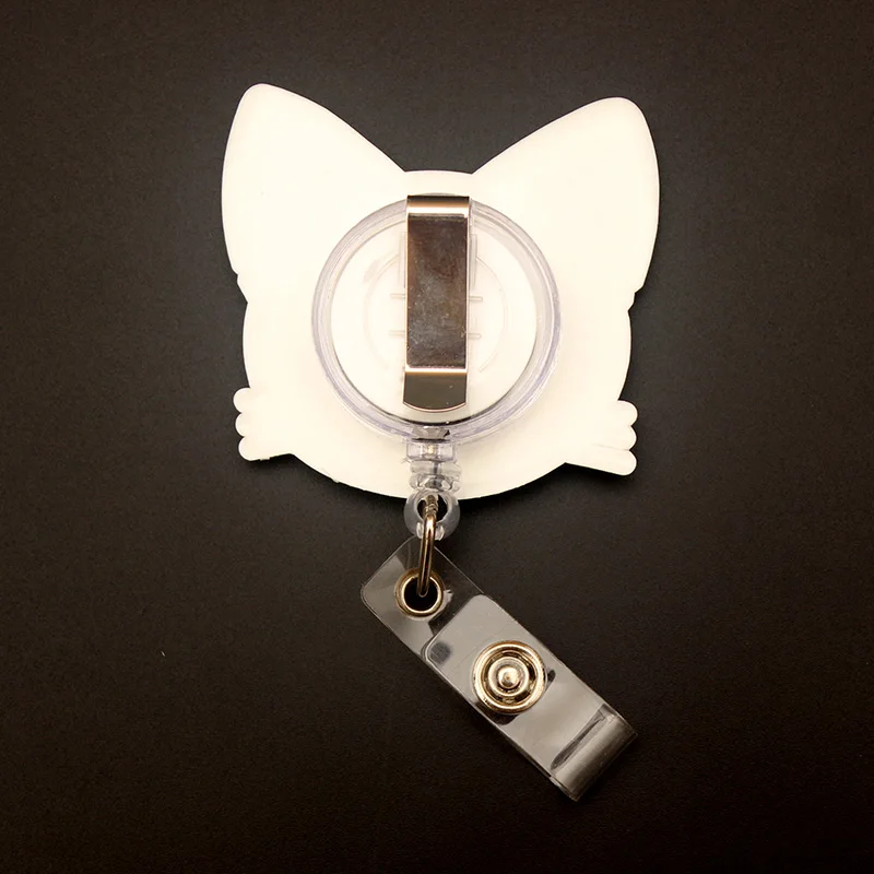 Big Size Cute White Dog Cat Rabbit Style Scalable Badge Reel Holder Nurse Doctor Student Name Tag And Id Holde Accessories