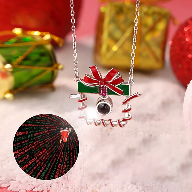 

Personalized Christmas Photo Projection Necklace Women Customized Picture Memorial Pendant For Girlfriend Christmas Gifts