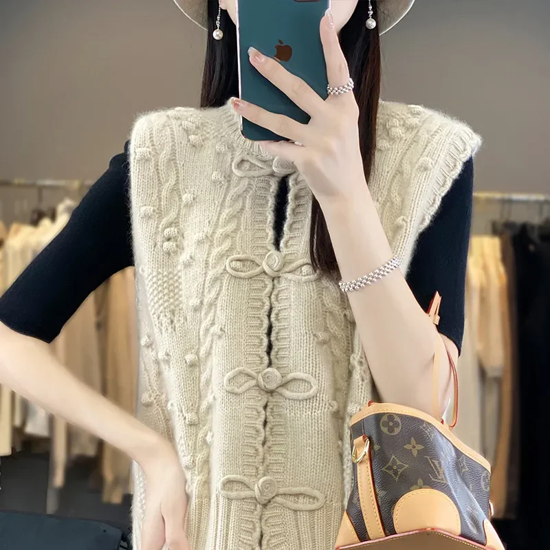 

Fur-likeShort Coat Women's Autumn Winter 2024 Loose And Slim Casual Fur-Like Leopard Coat Fashion Comforta Button Round Neck Top